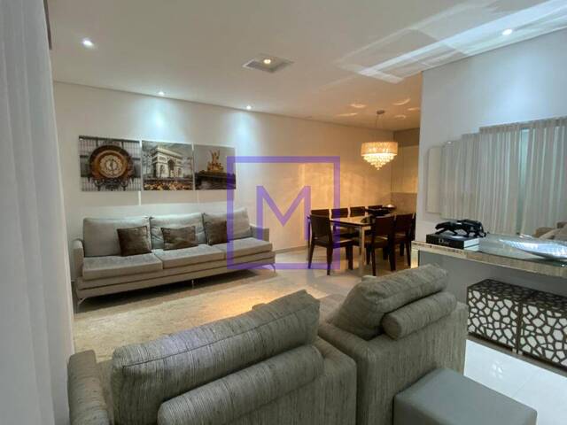#811 - Apartamento para Venda em São Paulo - SP