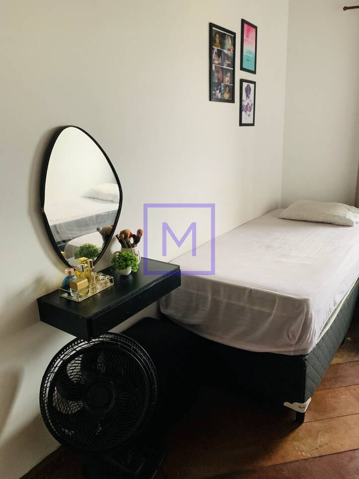 Casa à venda com 3 quartos, 130m² - Foto 4