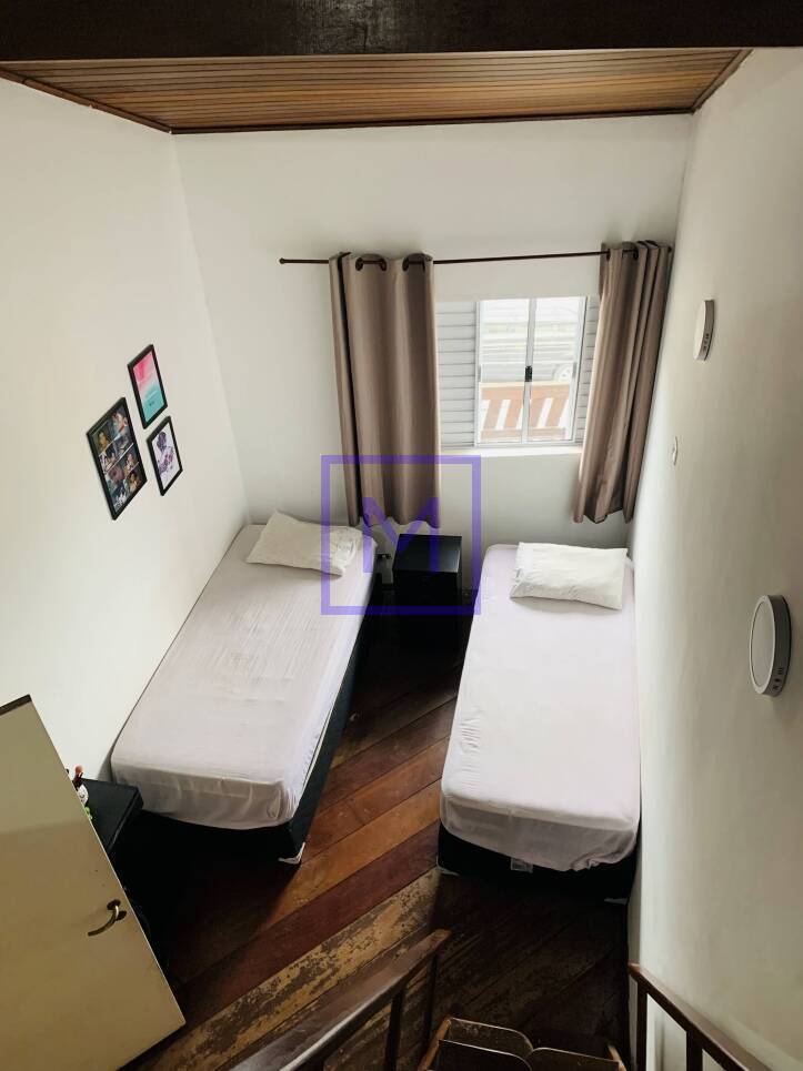 Casa à venda com 3 quartos, 130m² - Foto 11