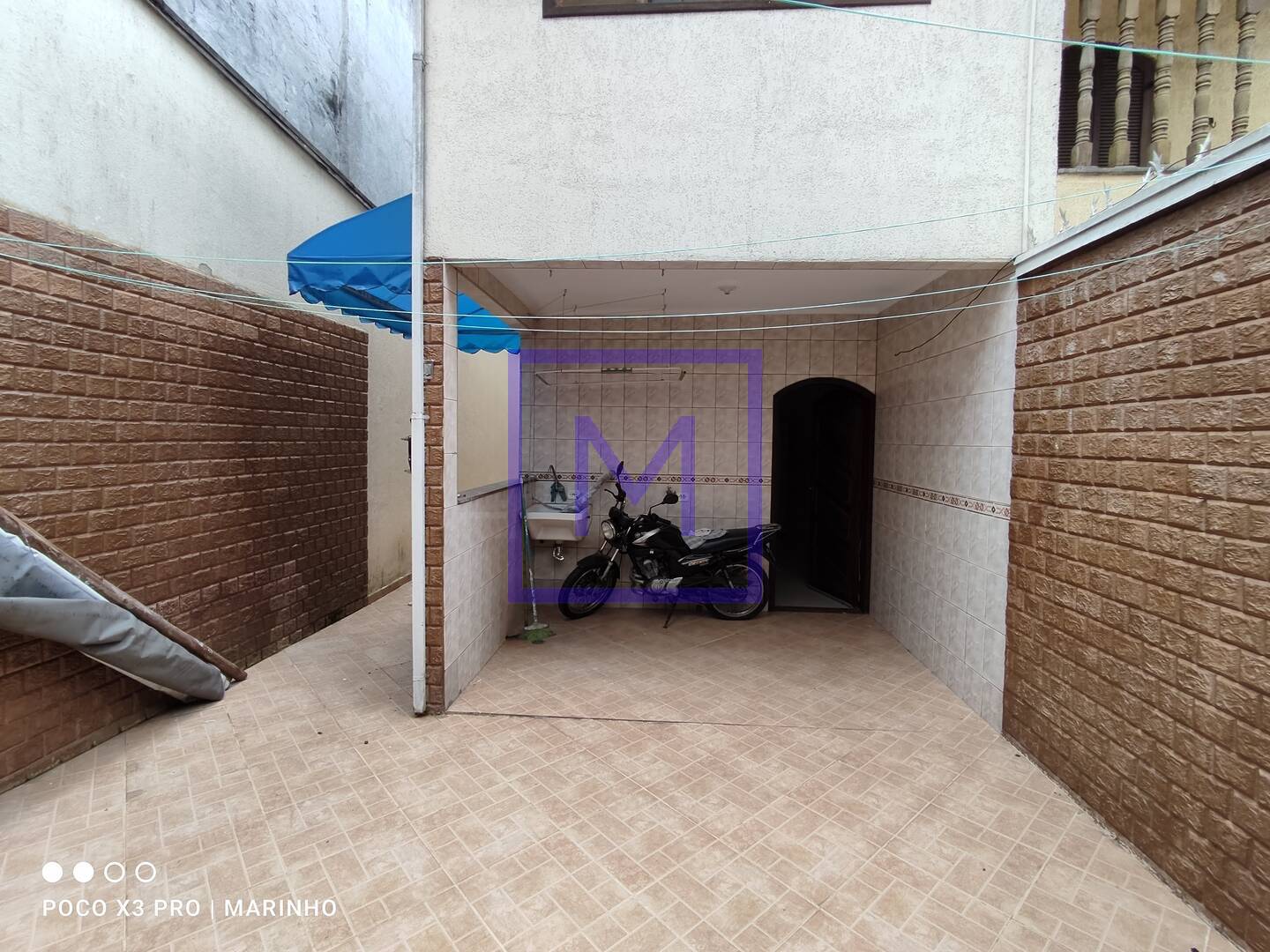 Casa à venda e aluguel com 3 quartos, 180m² - Foto 2