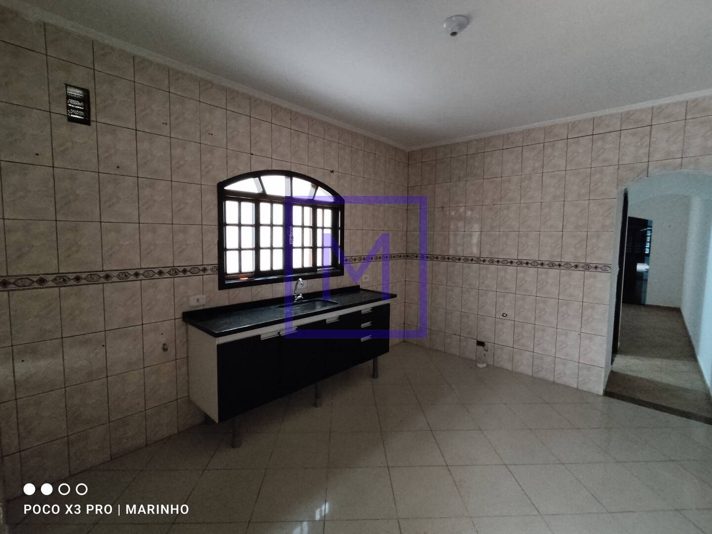 Casa à venda e aluguel com 3 quartos, 180m² - Foto 8