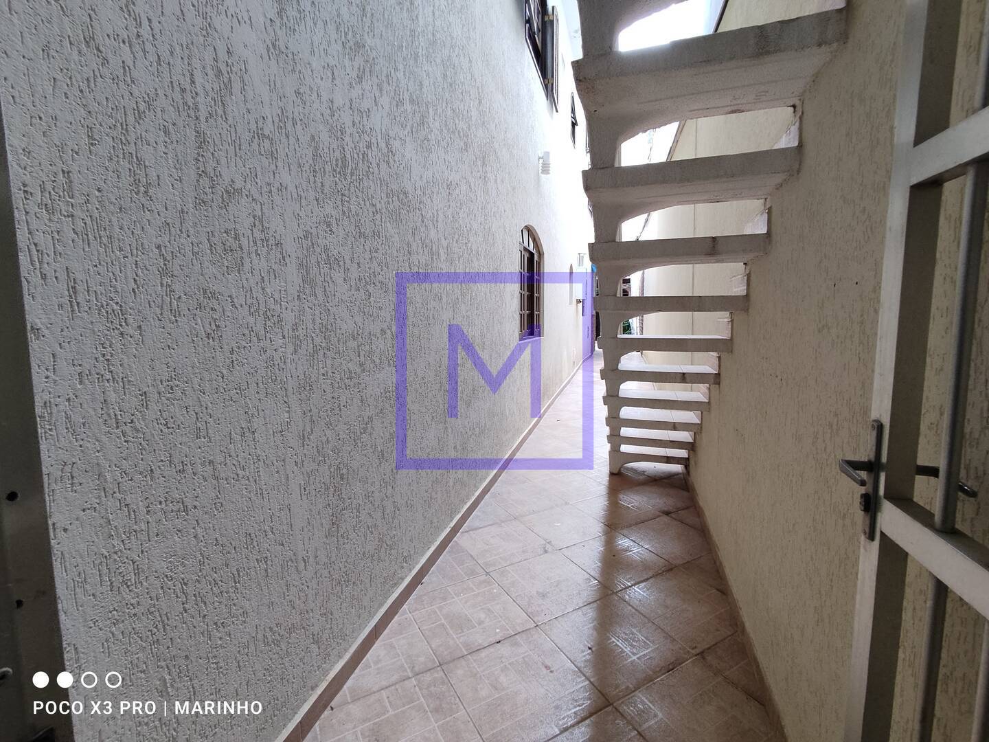 Casa à venda e aluguel com 3 quartos, 180m² - Foto 31