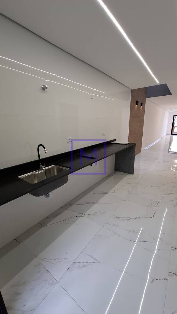 Casa à venda com 3 quartos, 236m² - Foto 14