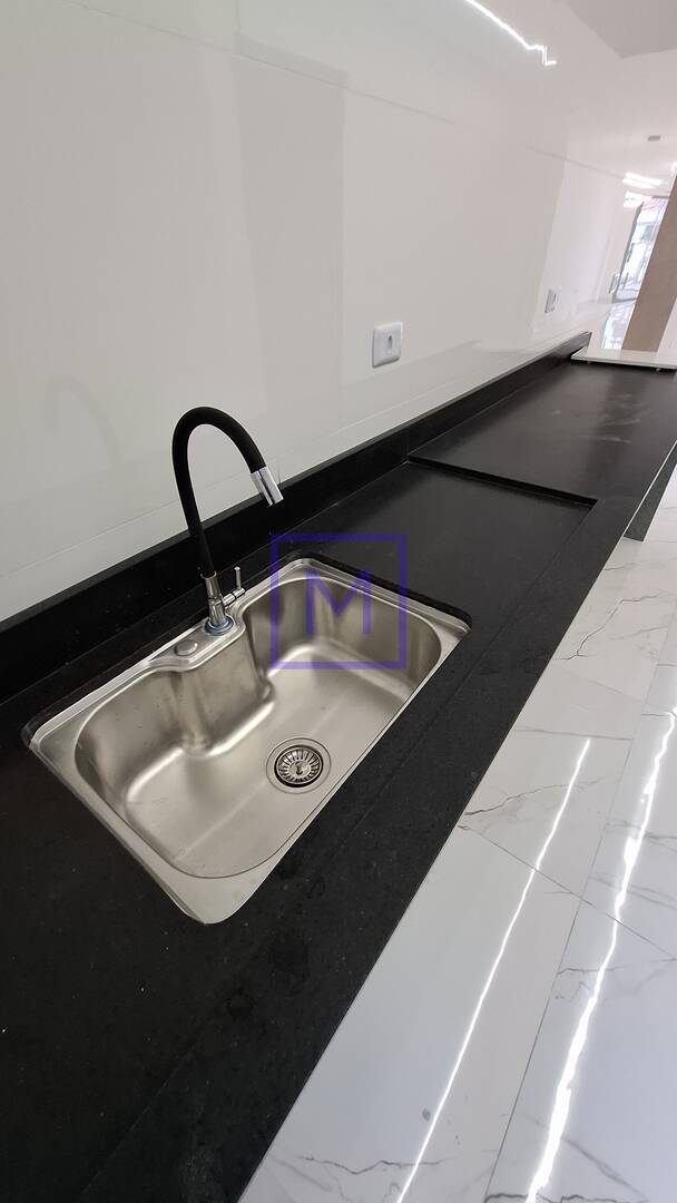Casa à venda com 3 quartos, 236m² - Foto 16