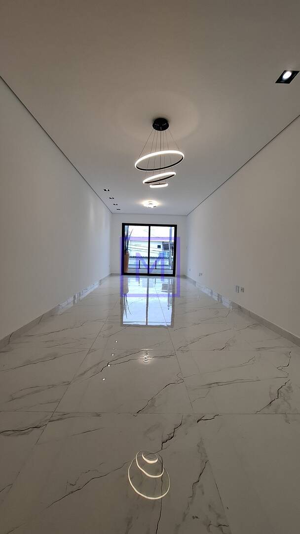 Casa à venda com 3 quartos, 236m² - Foto 4