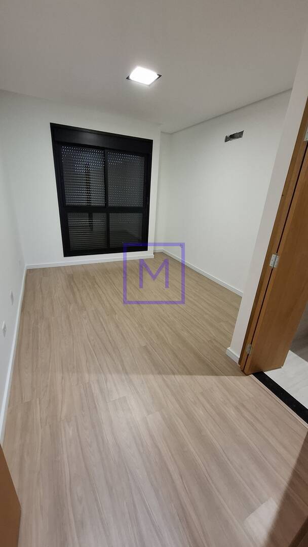 Casa à venda com 3 quartos, 236m² - Foto 29
