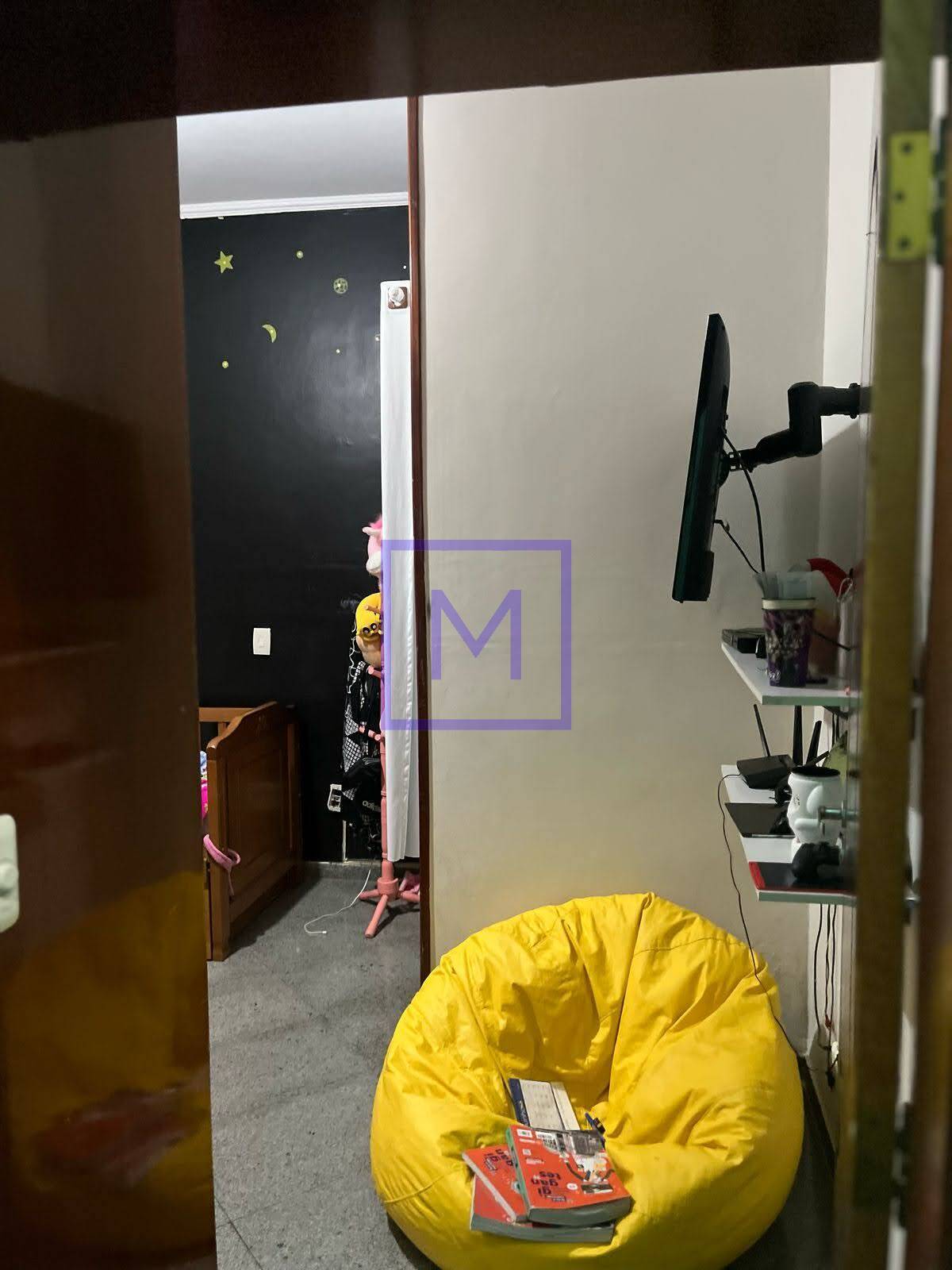 Casa, 3 quartos, 221 m² - Foto 2