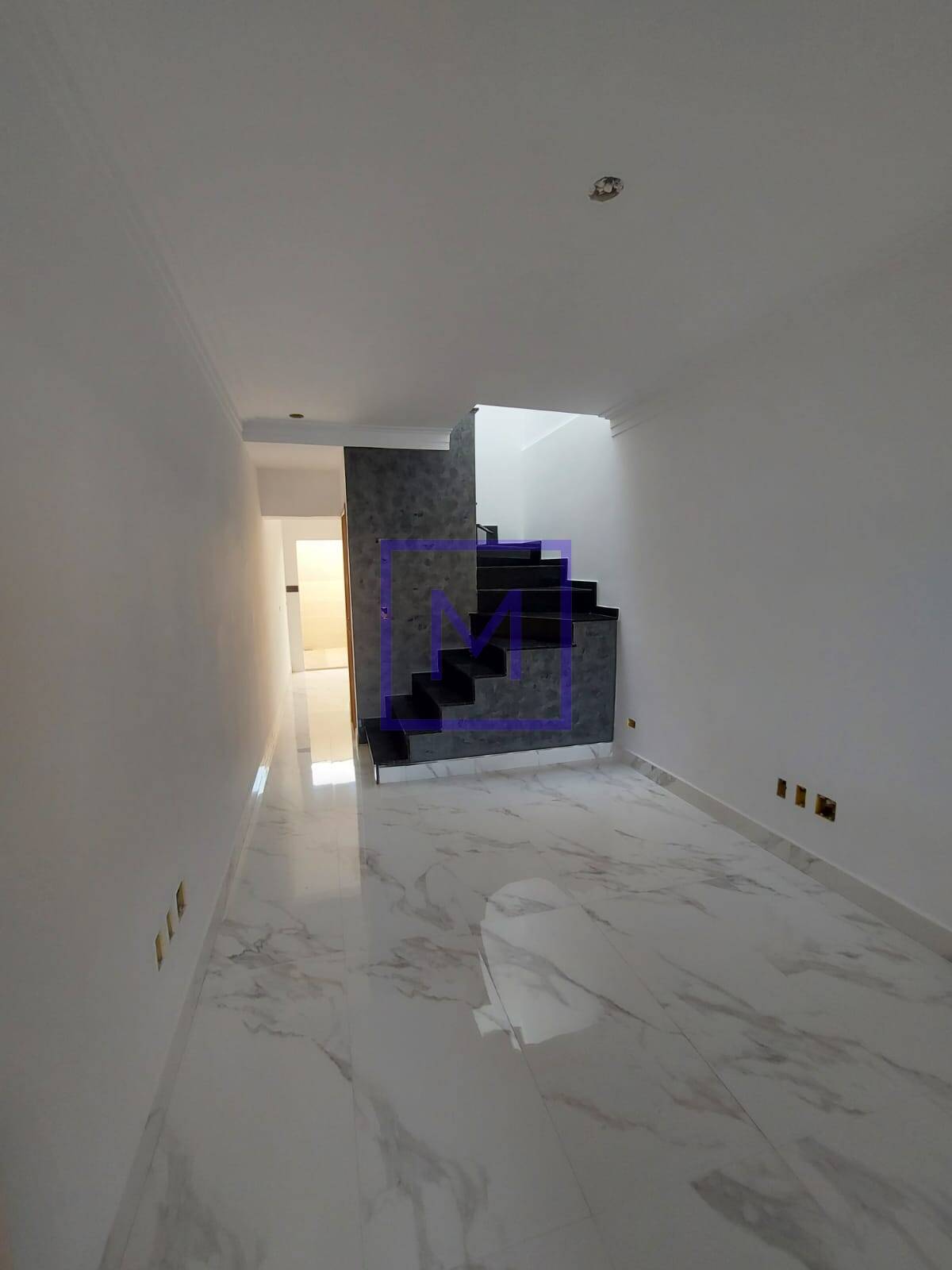 Casa à venda com 3 quartos, 108m² - Foto 2