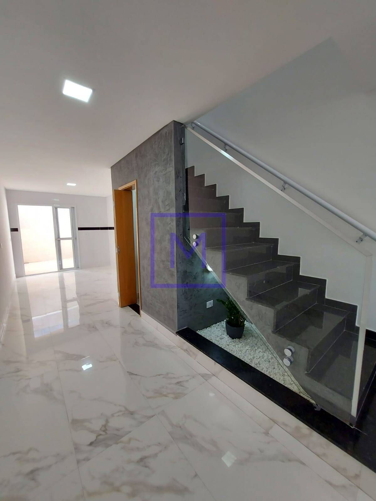 Casa à venda com 3 quartos, 108m² - Foto 14